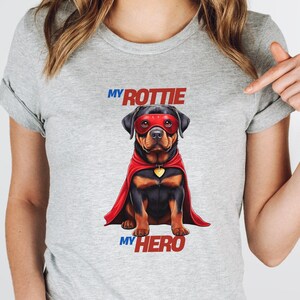 Koszulka z superbohaterem Rottweilerem, koszulka My Rottie My Hero, koszulka z grafiką dla psów unisex, pomysł na prezent dla taty właściciela i kochanka, koszulka dla rodziców Canine Mom Mama, komiks