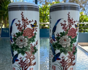 中国製黄釉磁器花瓶：鳥と梅の白釉、9インチ 中国アンティーク陶磁器