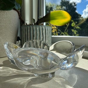 Orrefors Pomona Crystal Glass Sweden - Large Pomona Petal Bowl by Lars Hellsten - Vintage Glass Bowl with 5 large petals
