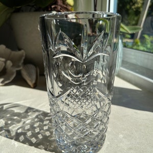 Vintage Crystal Vase: Round Diamond Pattern, 21cm