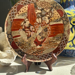 Antique Japanese Satsuma Decorative Plate – Hand-Painted Samurai/Court Figures – 22cm Circ 1900’s