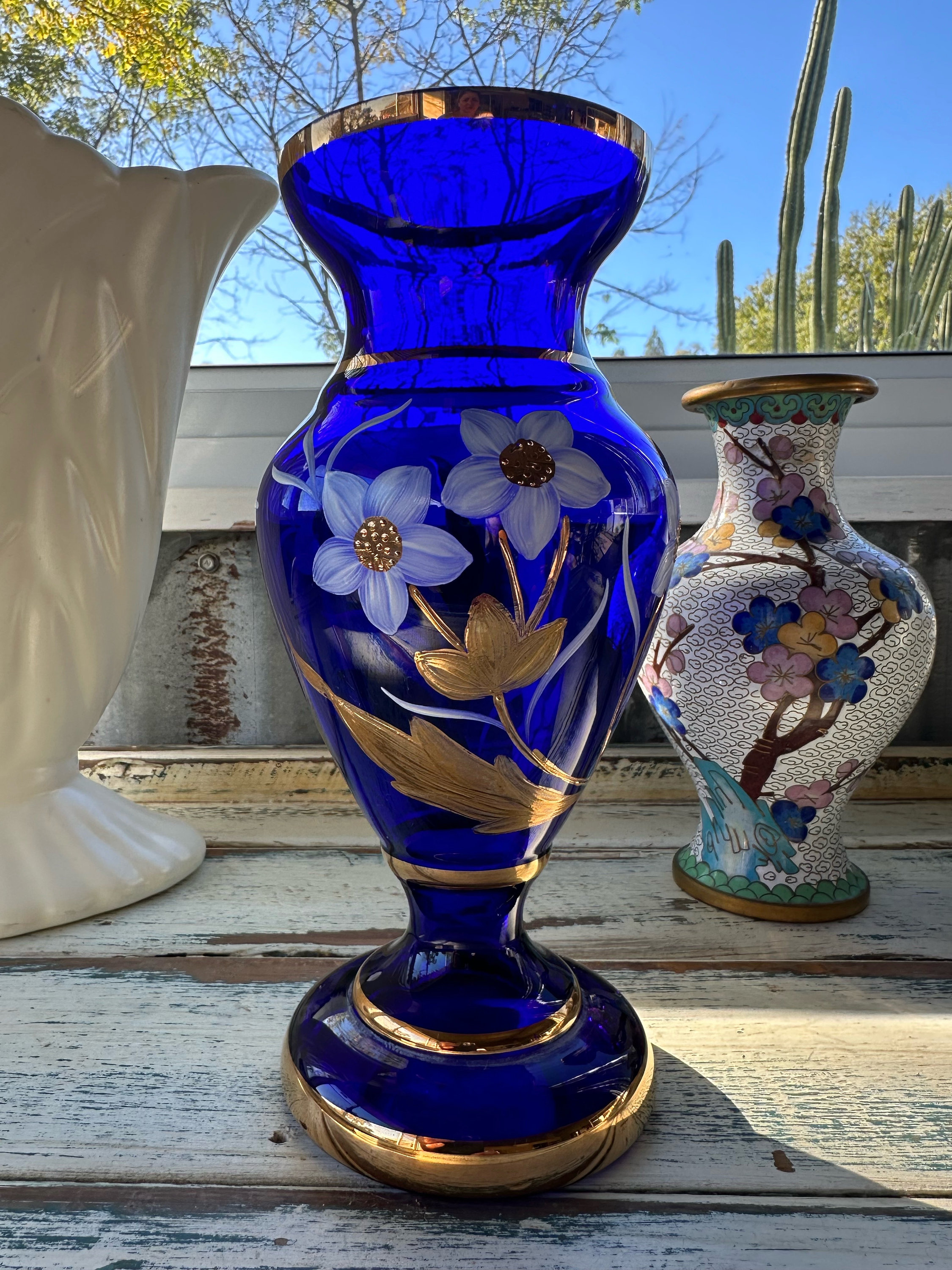 Hand Made Czech Republic ガラス花瓶 ブルー Czech Cobalt Blue and Gold Hand Painted Crystal Glass Vase With
