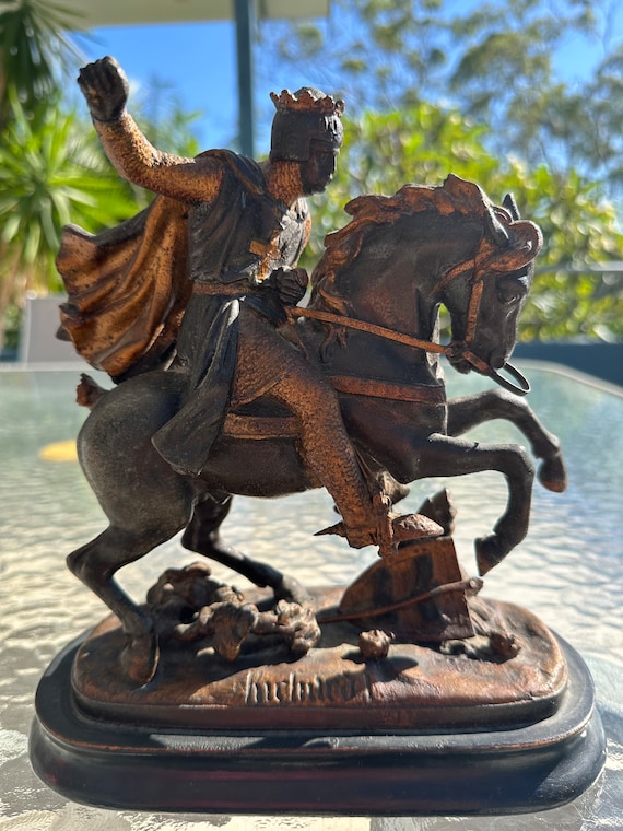 800 九谷焼 獅子 猛獣 置物 時代物 800 九谷焼 獅子 猛獣 置物 時代物