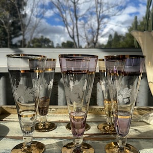 Vintage Champagne Coupe Glasses - Gold Grape Vine Design - Set of 6