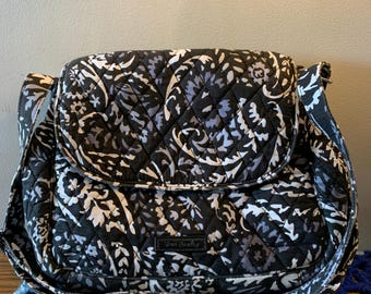Excellent Condition Vera Bradley Snap Closure Shoulder Bag