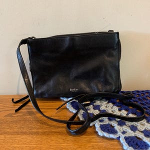 Botkier ボトキエ　メッセンジャーレザーバッグ Botkier ボトキエ メッセンジャーレザーバッグ