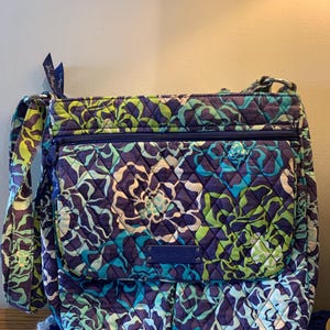 New Condition Katalina Vera Bradley Large Shoulder Bag
