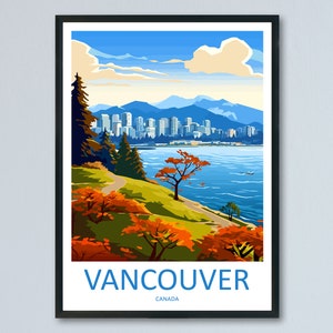 Pu&ograve; includere: Un'illustrazione colorata dello skyline di Vancouver con montagne sullo sfondo. La citt&agrave; &egrave; vista da un parco con alberi e un sentiero che porta all'acqua. Il testo "VANCOUVER" &egrave; scritto in lettere blu nella parte inferiore dell'immagine, con "CANADA" scritto in lettere pi&ugrave; piccole sotto.
