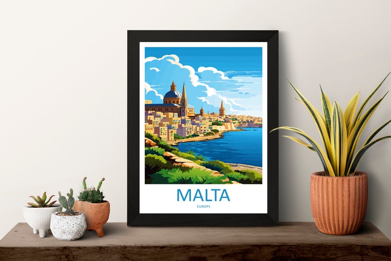 Puede incluir: Una ilustraci&oacute;n colorida de la ciudad de La Valeta, Malta, con un cielo azul y nubes blancas. El texto "MALTA EUROPE" est&aacute; impreso debajo de la imagen.