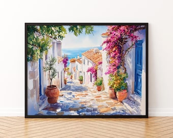 Pode incluir: Pintura em aquarela de uma cena de rua de vila europeia. Edifícios brancos com telhados de telha laranja ladeiam uma rua de paralelepípedos. Flores de buganvílias em tons de rosa e roxo caem pelas paredes. Um mar azul é visível ao fundo.