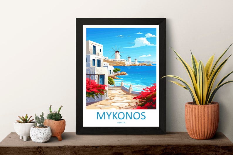 Puede incluir: Una ilustraci&oacute;n colorida de un edificio blanco con una puerta azul y flores rojas en frente. El edificio est&aacute; ubicado en un camino empedrado que conduce a un oc&eacute;ano azul con molinos de viento blancos en la distancia. El texto "MYKONOS GREECE" est&aacute; en la parte inferior de la imagen.