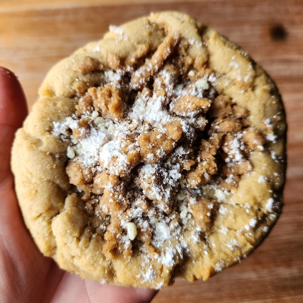 Coffee Cake - Giant Gourmet Cookie