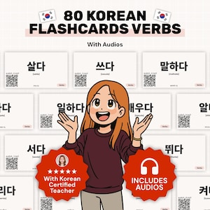 Puede incluir: Ilustración de tarjetas didácticas de verbos coreanos con un personaje de dibujos animados sonriente. El texto dice "80 Korean Flashcards Verbs" y "Includes Audios". Las tarjetas didácticas tienen códigos QR y texto coreano.