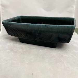 Hull USA F78 Vintage Rektangulär Keramik Planter - Mörkgrön Glaserad Mitten av Århundradet
