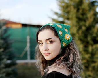 Green Daisy Bandana |  Knitted with handmade crochet with cotton&acrylic yarn, Hair accessory for women, Gift for women