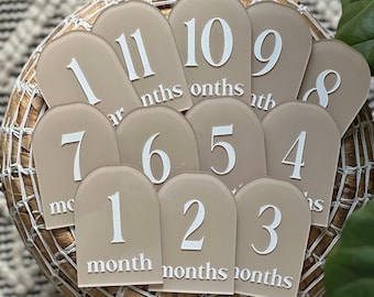 Discos mensuales para marcar los hitos del bebé, marcadores acrílicos mensuales para marcar los hitos, set de accesorios para fotos de bebé, regalo personalizado para baby shower, recuerdo del bebé