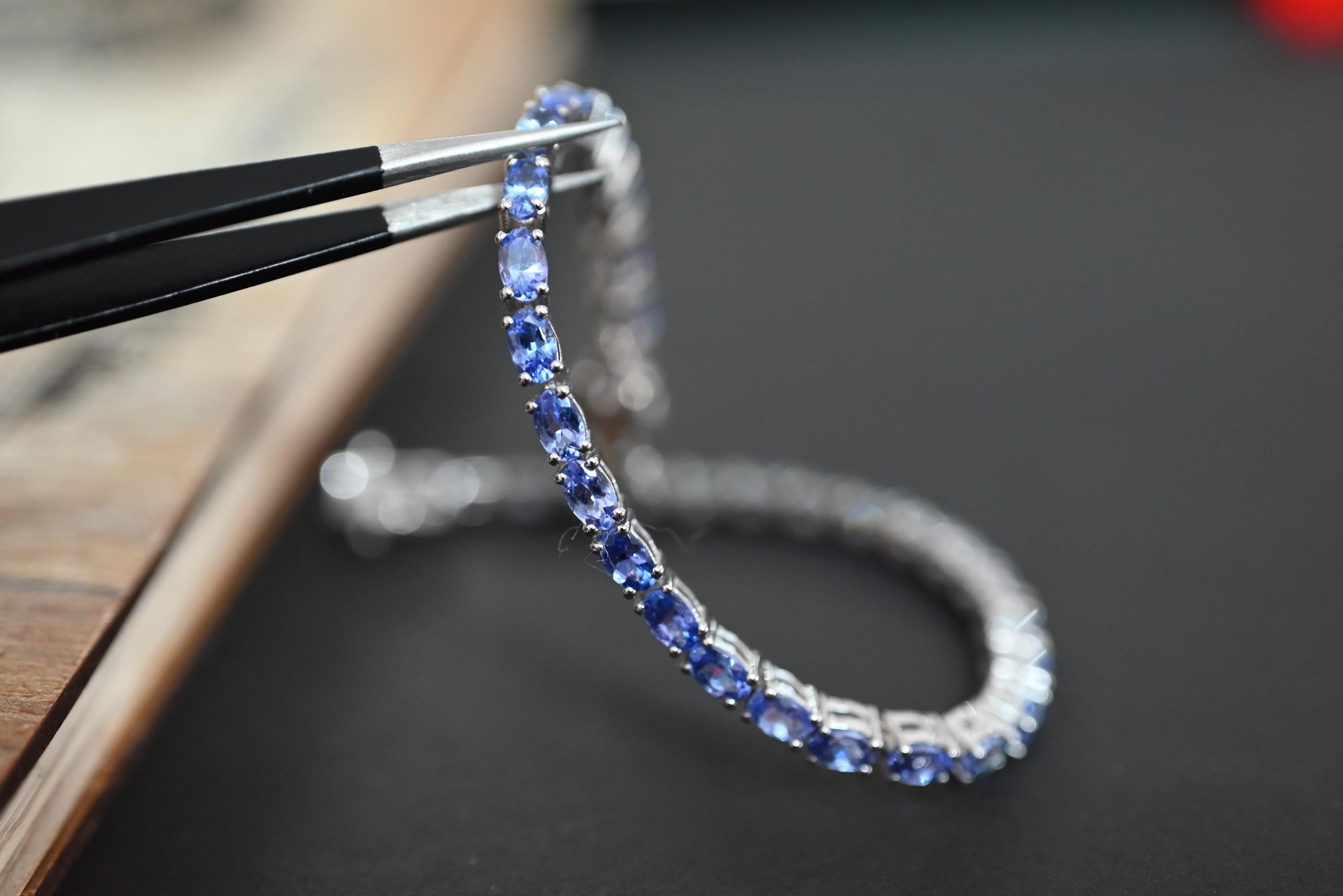 BRACCIALE AZZURRO CON TANZANITE E RUBELLITE - Maman et Sophie