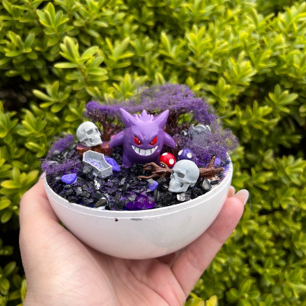 Halloween Spooky Theme Gengar Pokeball