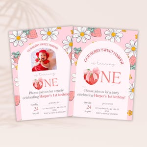 Beere erste Geburtstagseinladung, Erdbeere 1. Geburtstag Mädchen einladen, Rosa Erdbeere erste Geburtstags-Party-Fotoeinladung