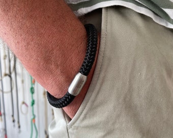 Papitau - Bracelet with stainless steel clasp matt black or silver
