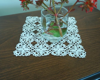 Rustic White Crochet Doilies, Handcrafted Crochet Doilies, Elegant Crochet for coffee tables, Nostalgic gift for her