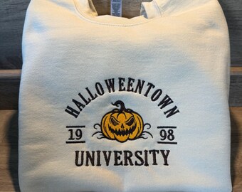 Sudadera bordada de Halloweentown, Universidad de Halloweentown, Calabaza bordada, Sudadera de la película de Halloween