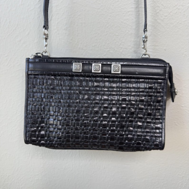 Vtg Brighton Crossbody Purse Black Romag Embossed Leather Organizer Weave Accent image 1