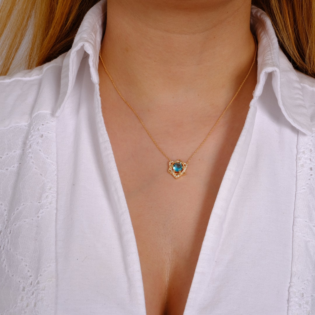 Star stone necklace Clearance