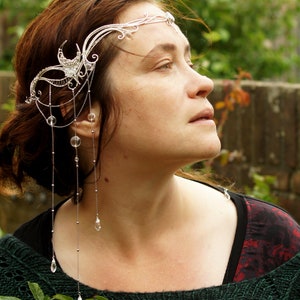 Moon crown. Elven tiara. Elf wedding circlet with moon. Celtic cosplay hairpiece Druid Crown Romantic wedding Accessories.