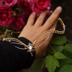 Delicate gold elven tiara, wedding circlet, elf wedding accessories, cosplay look
