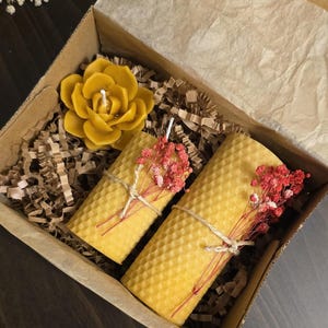 Handmade Beeswax Candle Set: Natural Honey Scent, Eco-Friendly Decor