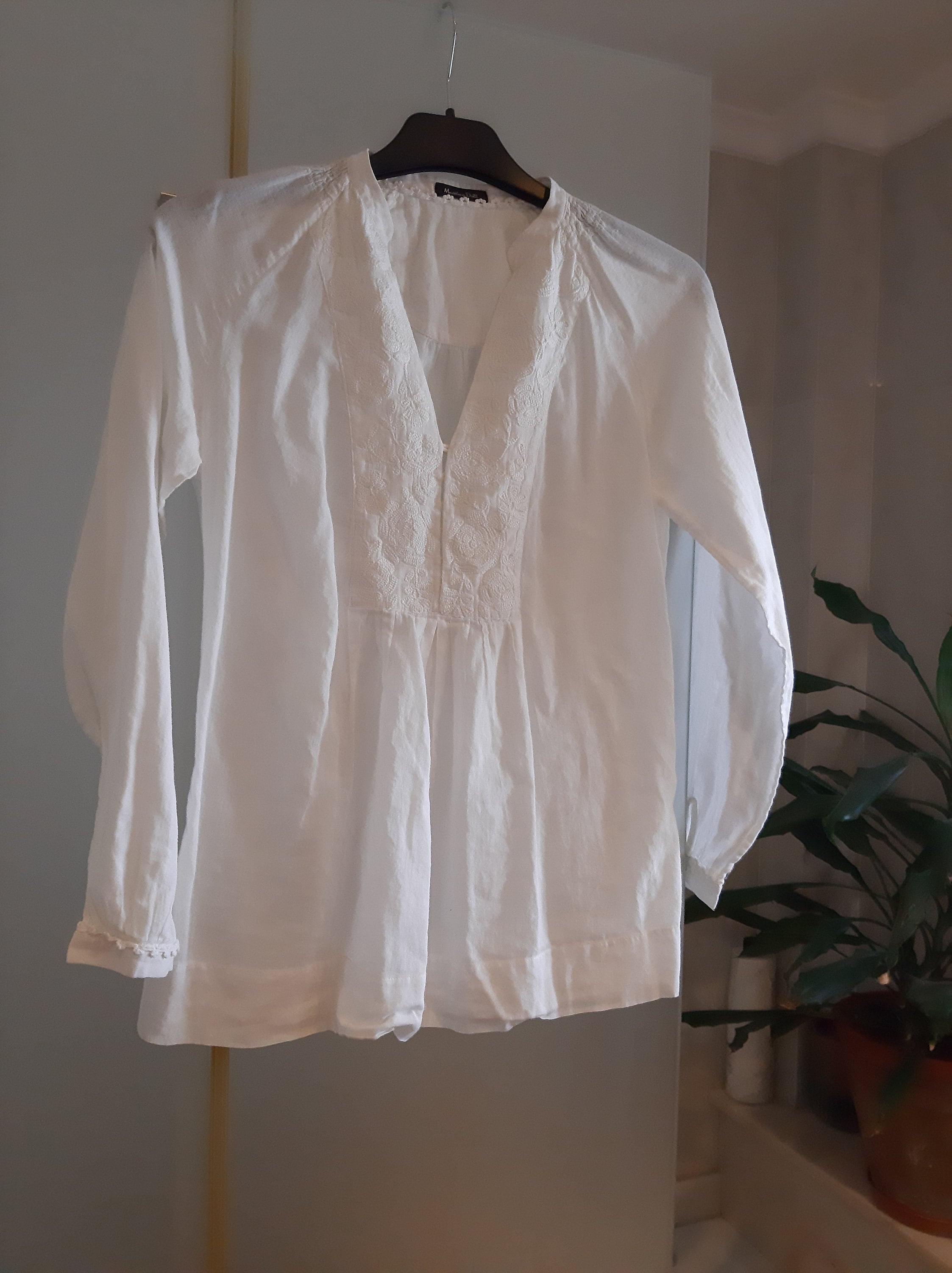 Massimo Dutti Embroidered White Blouse India