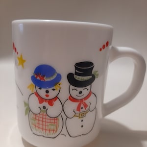 Arcopal Mug, Snowman, Milkglass, Vintage