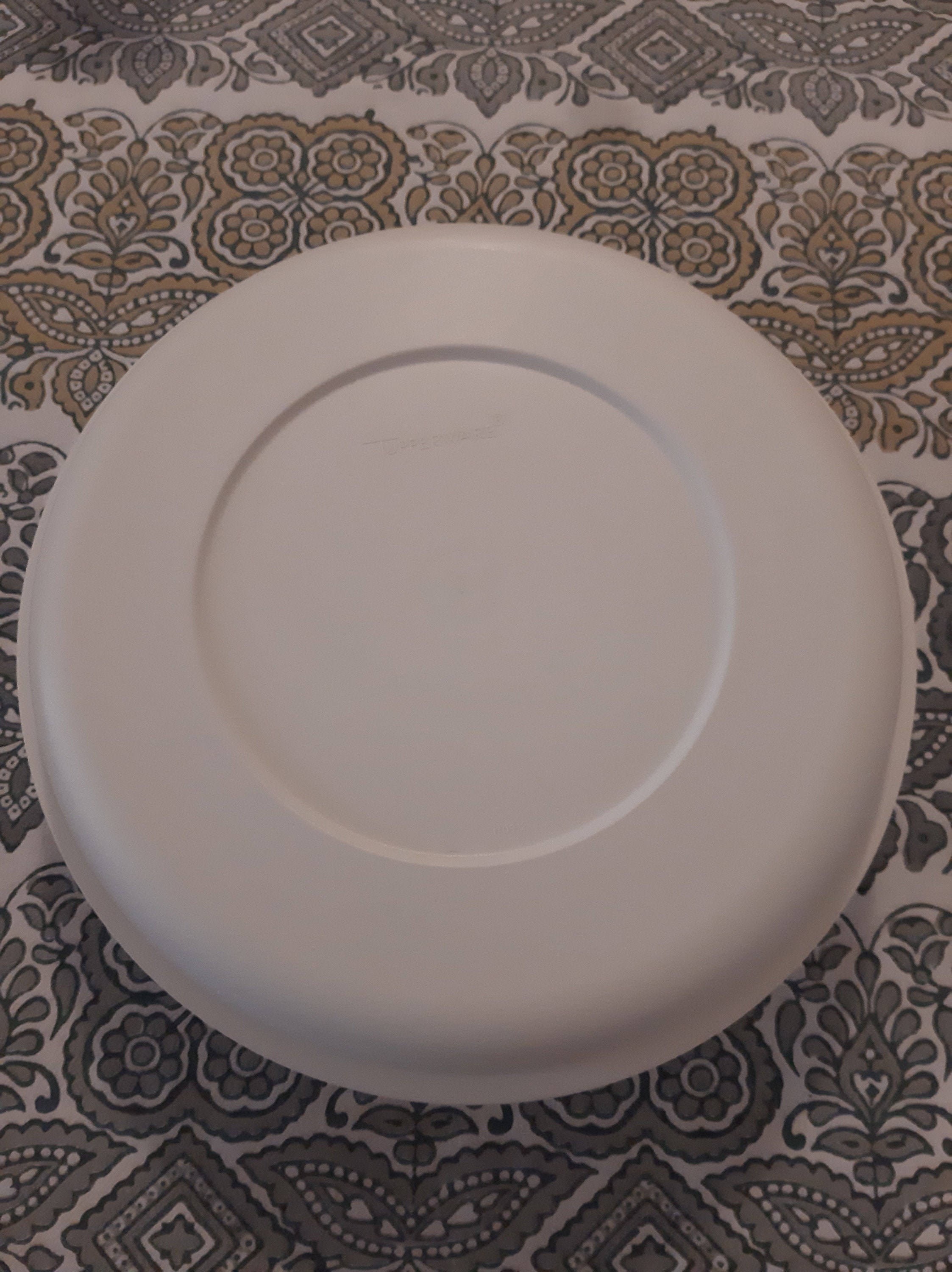 Vintage TUPPERWARE 17092 Serving Plate With Dividers and Lid Etsy