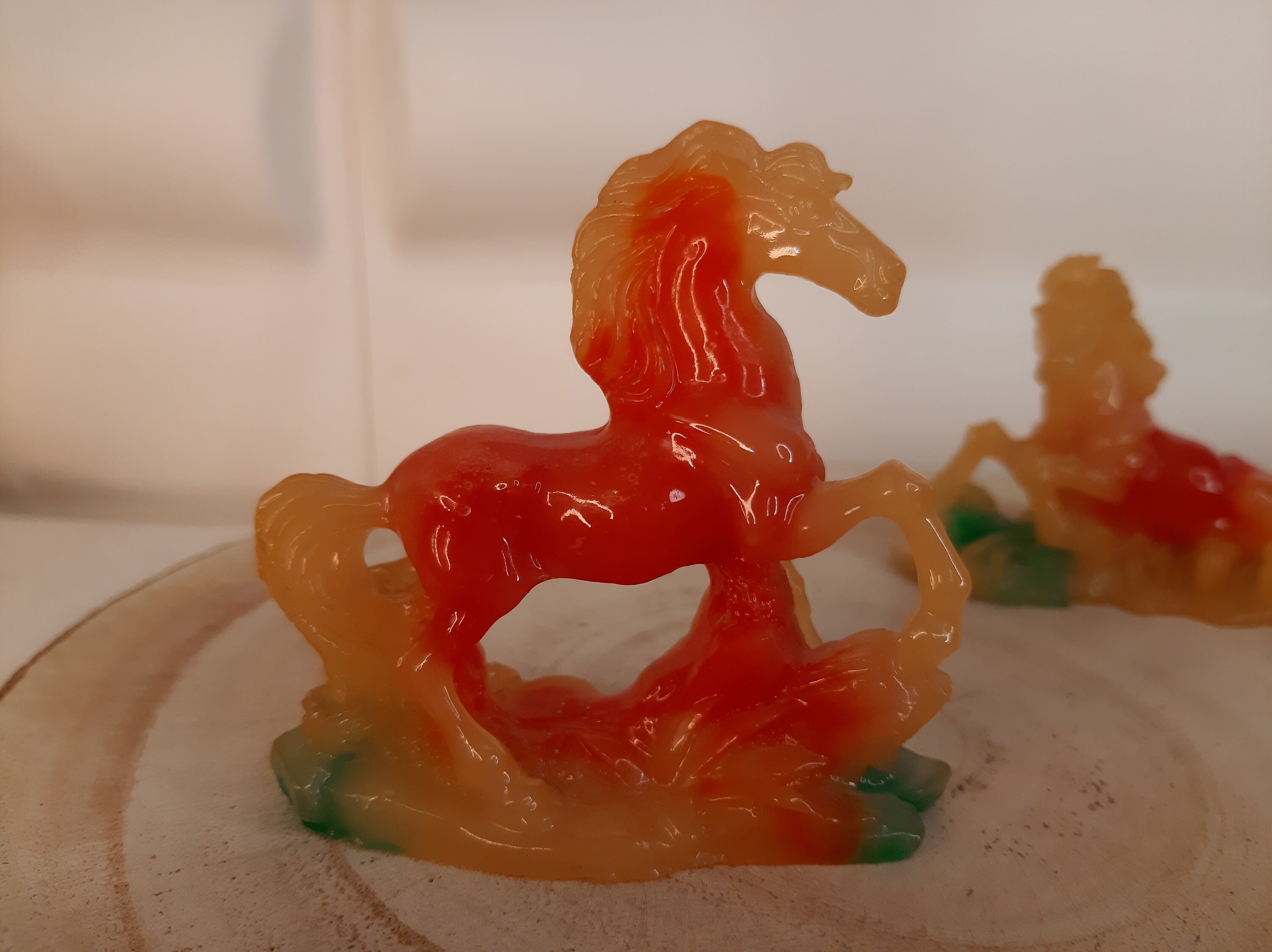 偽の翡翠の馬の置物、幸運を呼び込む風水馬 - Etsy 日本