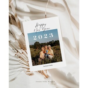 Tarjeta personalizada de Año Nuevo, Tarjeta de Navidad imprimible con Canva, Tarjeta fotográfica imprimible de Navidad, Tarjeta fotográfica editable de Navidad