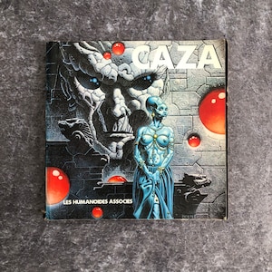 Caza, French Edition, Paperback Book