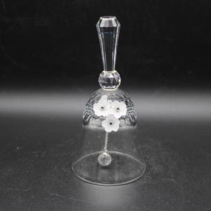 ベルグラス、エイボン透明鉛クリスタルベル、ローズデザイン