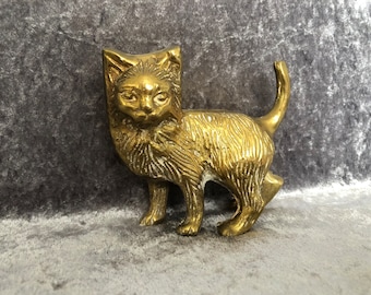 真鍮　ネコ置物 Amazon.co.jp: Aorvoras 真鍮猫の置物(真鍮猫) : おもちゃ