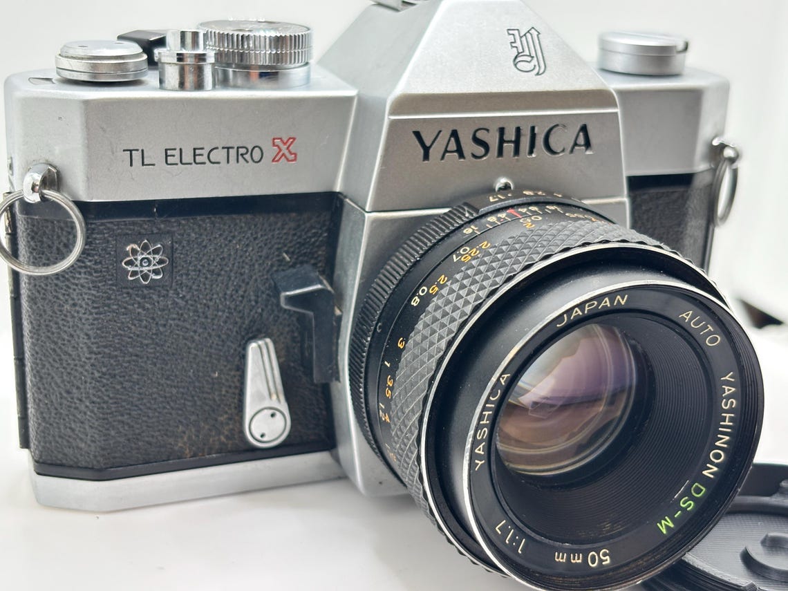Yashica TL Electro X, foto 2 di 5