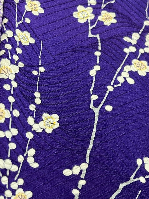 Japanese Silk Kimono Gown - image 9