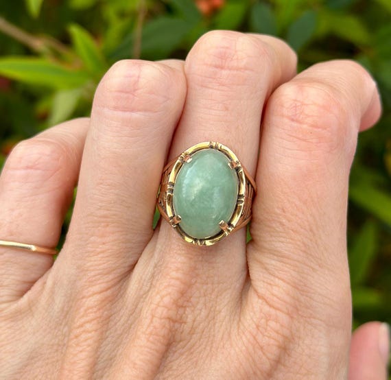 Vintage 14kt Yellow Gold Jade Ring, Oval Jade Cocktail Ring, Size 5, Estate Jade Ring, Ladies Bezel Set Jade Ring, Antique for her