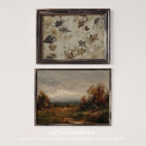 Peut inclure: Deux impressions d'art vintage encadrées. L'impression supérieure présente un fond beige avec des motifs de feuilles marron et gris. L'impression inférieure représente un paysage avec un ciel nuageux, des arbres et un champ. Les cadres sont marron foncé. Texte en bas : "SET OF 2 HIGH-QUALITY PRINTABLE ART IN 8 SIZES."