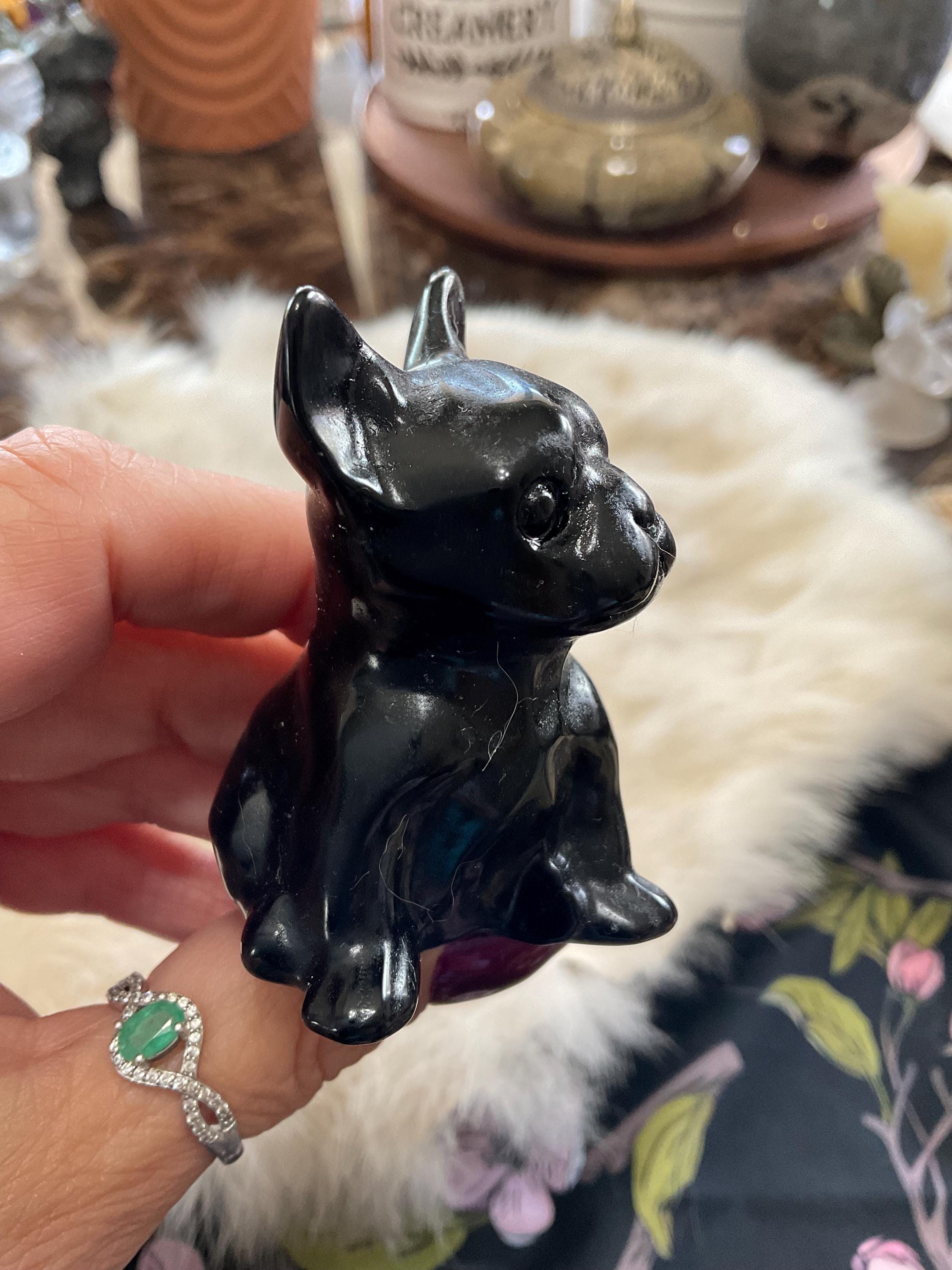 フレンチブルドッグの宝石彫刻：チョコレート方解石または黒曜石