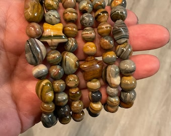 Saturn Chalcedony Crystal Bracelet/Crystal Jewelry Gift
