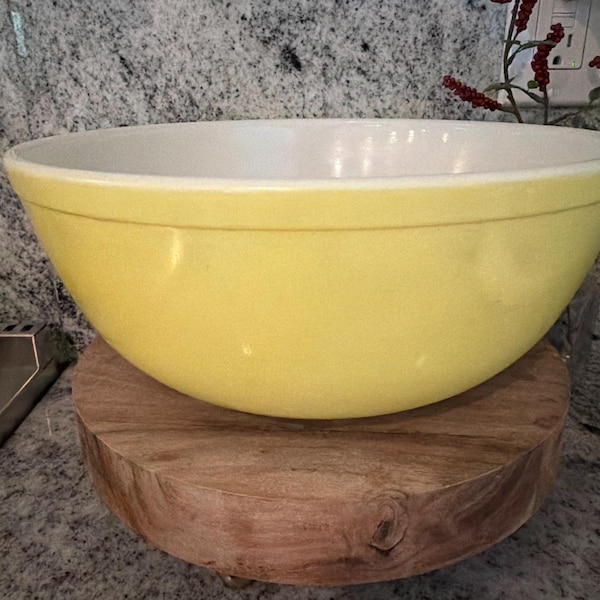 404 Pyrex Bowl - Etsy