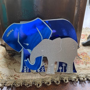 Linda tarjeta de elefante