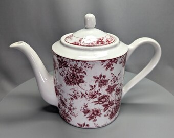 Lynns Fine China Rosarium Chintz Teapot 7" Tall