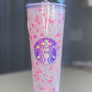 Tazza Starbucks con fiori rosa shocking e strass