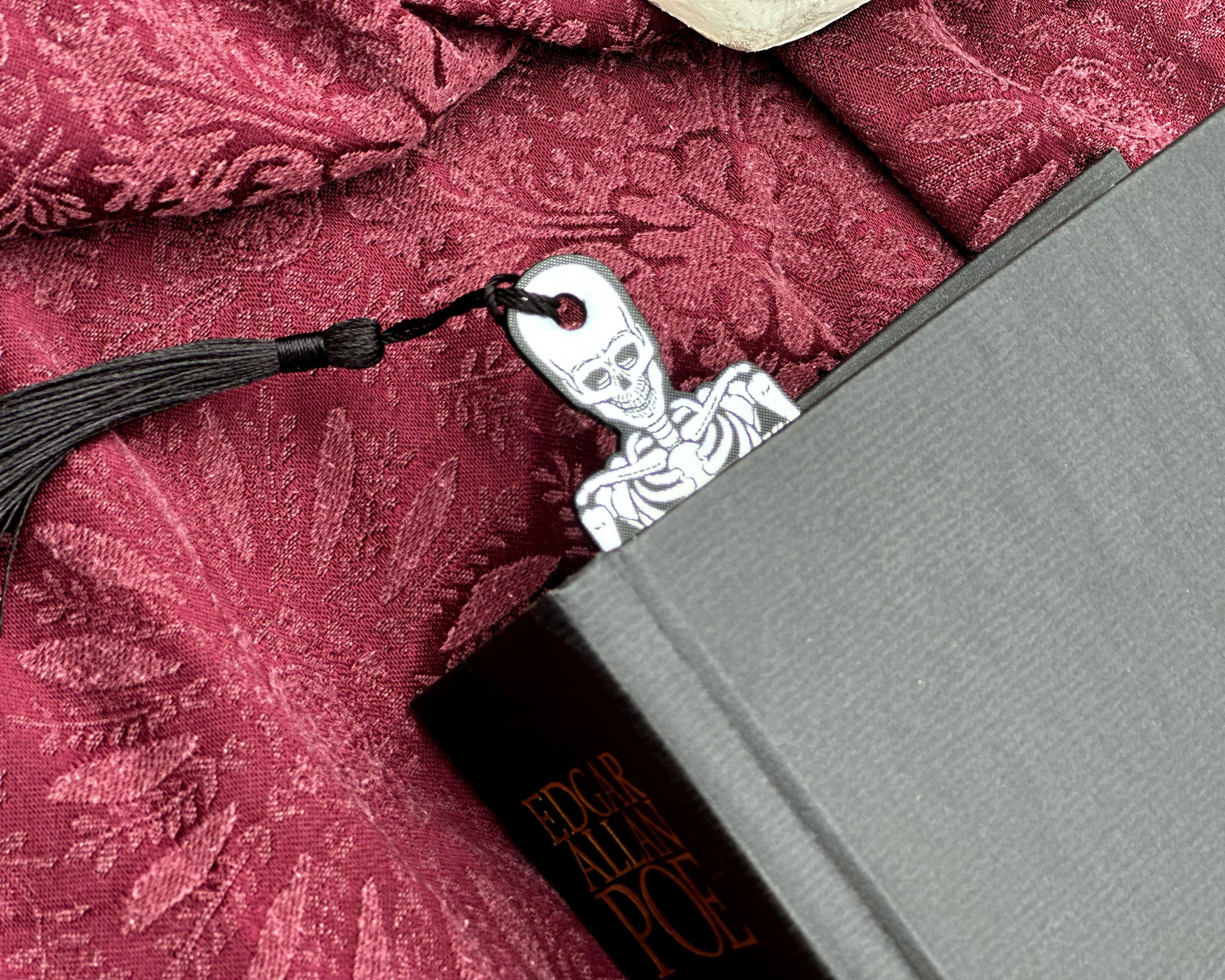 Skeleton Bookmark Skull Bookmark for Horror Fans of Scary Book Funny ...